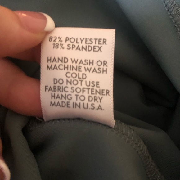 Five the Label top! - Picture 4 of 5